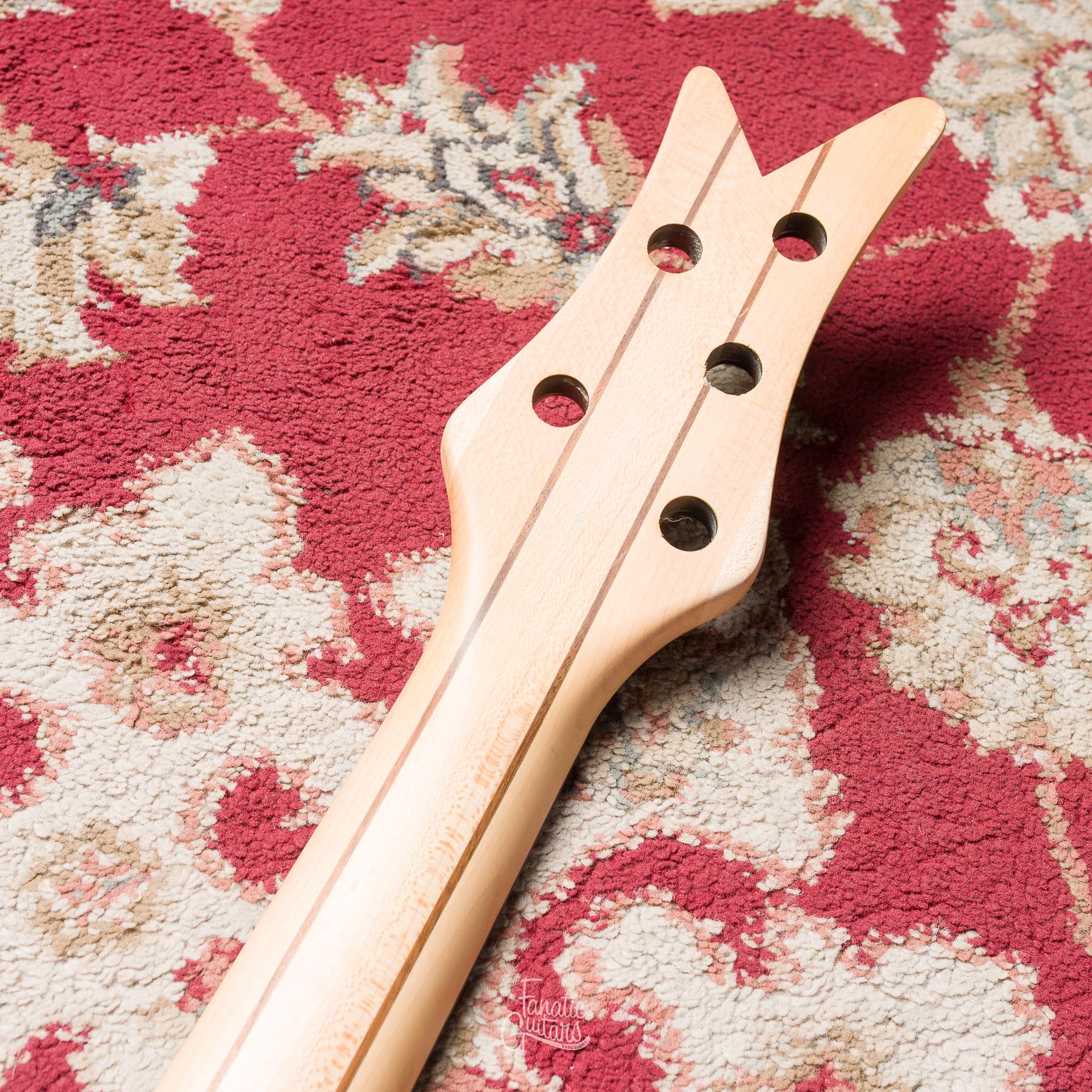 Dean Mástil Bajo 5 Cuerdas Segunda Mano