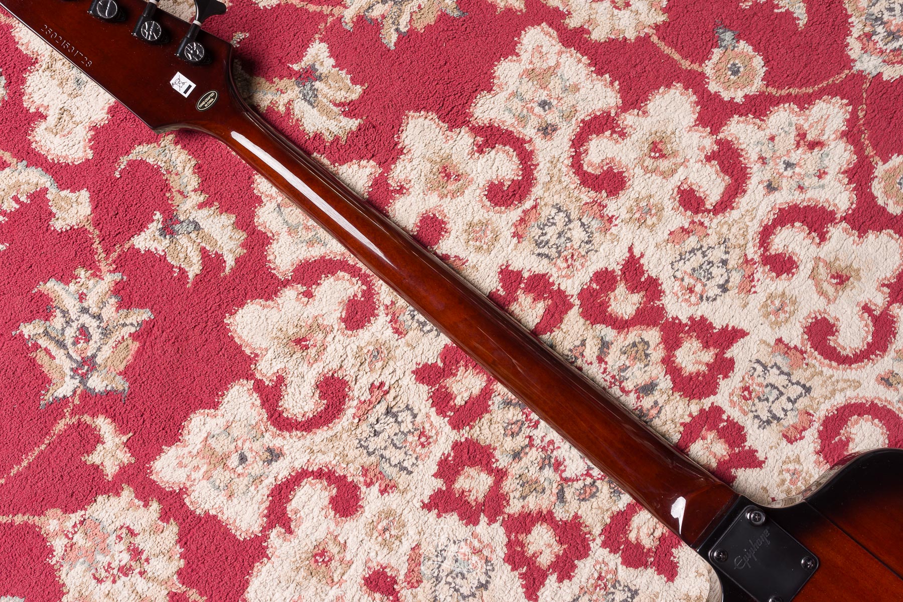 Epiphone Thunderbird Vintage Pro #25021531728 Segunda Mano