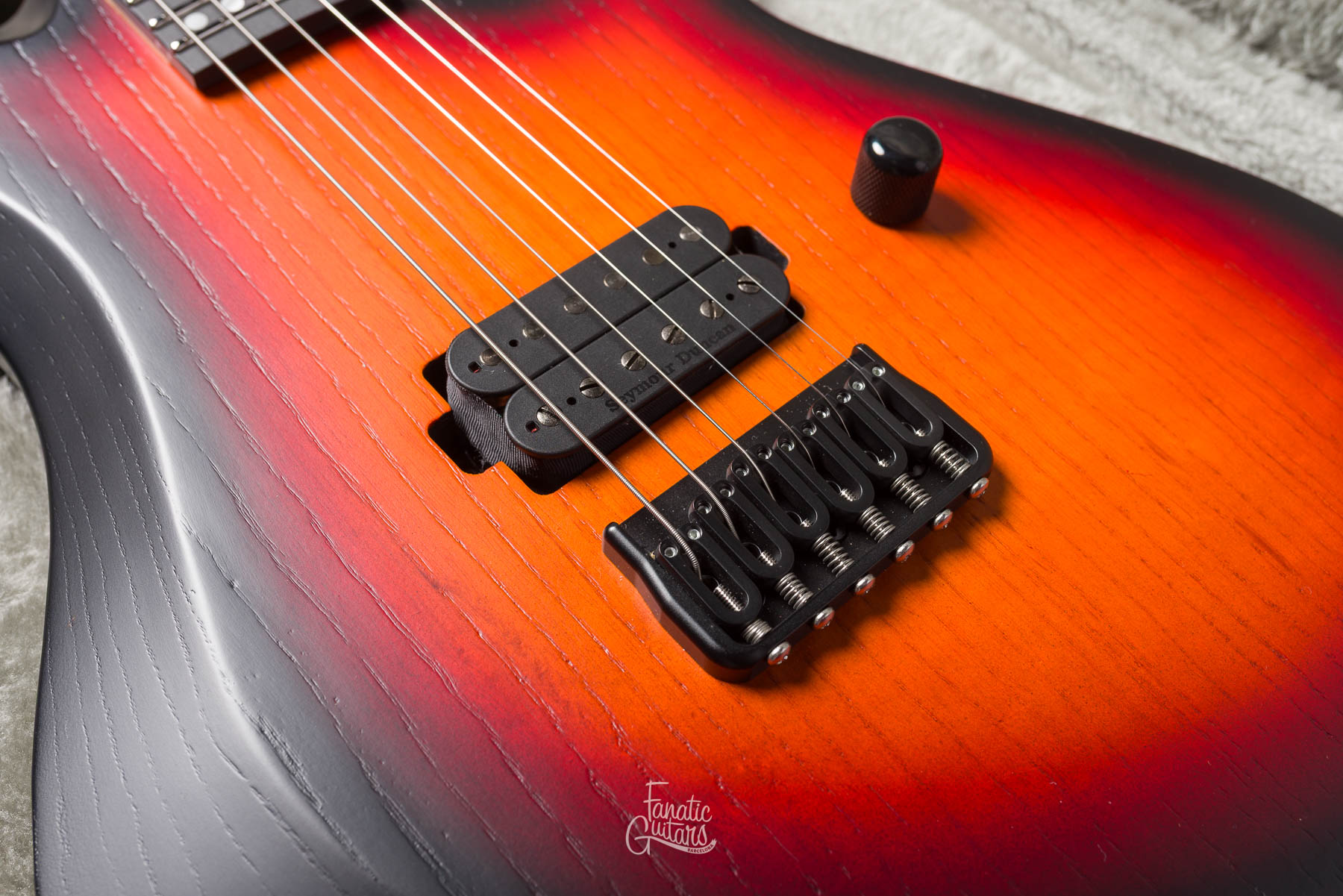 ESP HDX-I USA - 3-Tone Sunburst Open Grain Satin #US24036 Second Hand