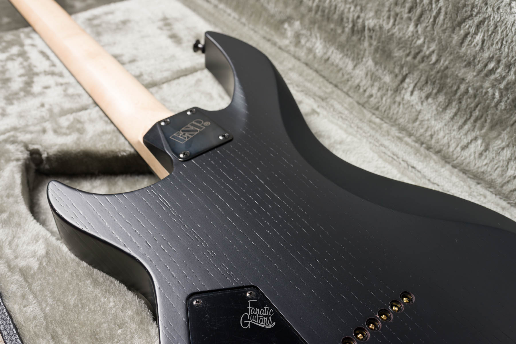 ESP HDX-I USA - 3-Tone Sunburst Open Grain Satin #US24036 Second Hand