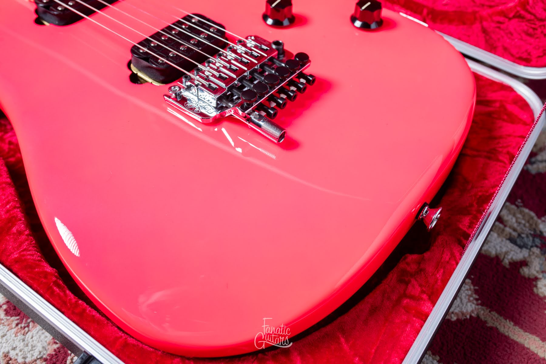 EVH 5150 Standard - Neon Pink #2200558 Second Hand