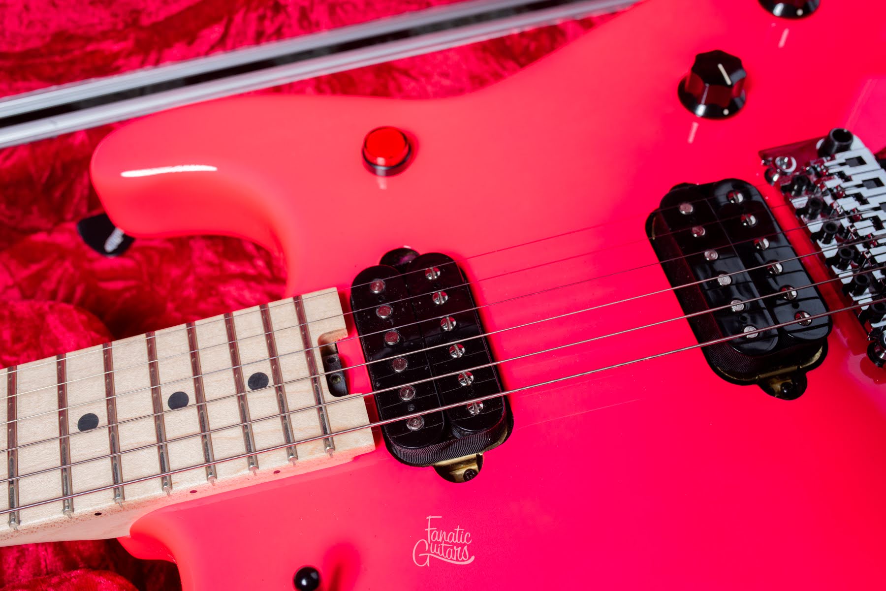 EVH 5150 Standard - Neon Pink #2200558 Second Hand