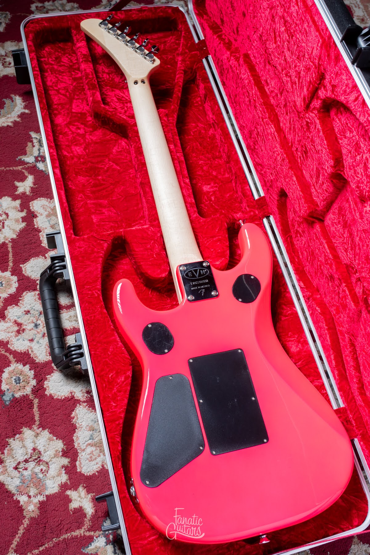EVH 5150 Standard - Neon Pink #2200558 Second Hand