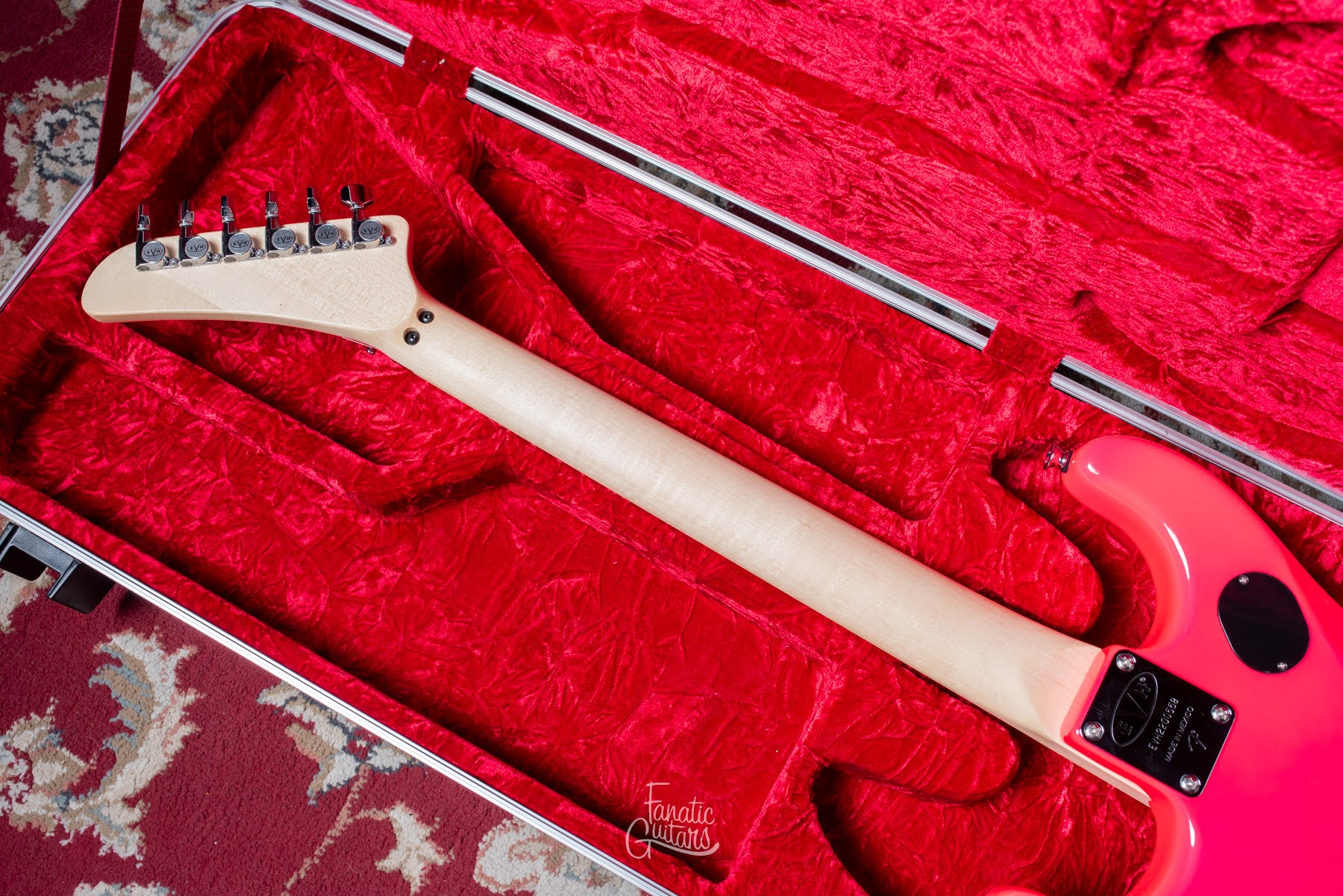 EVH 5150 Standard - Neon Pink #2200558 Second Hand