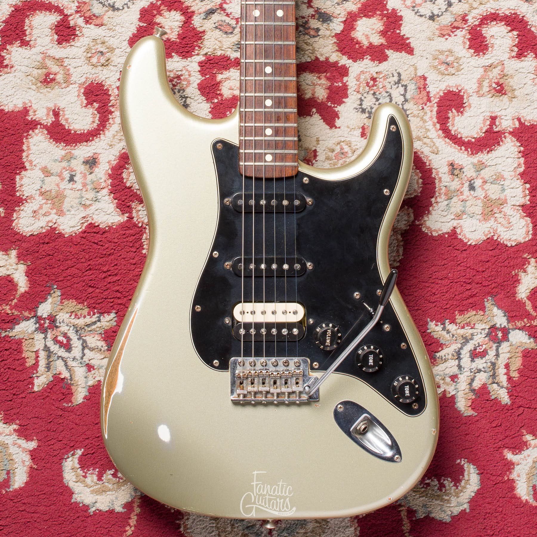 Fender Road Worn Player Stratocaster HSS - Inca SIlver #MX10197167 Second Hand