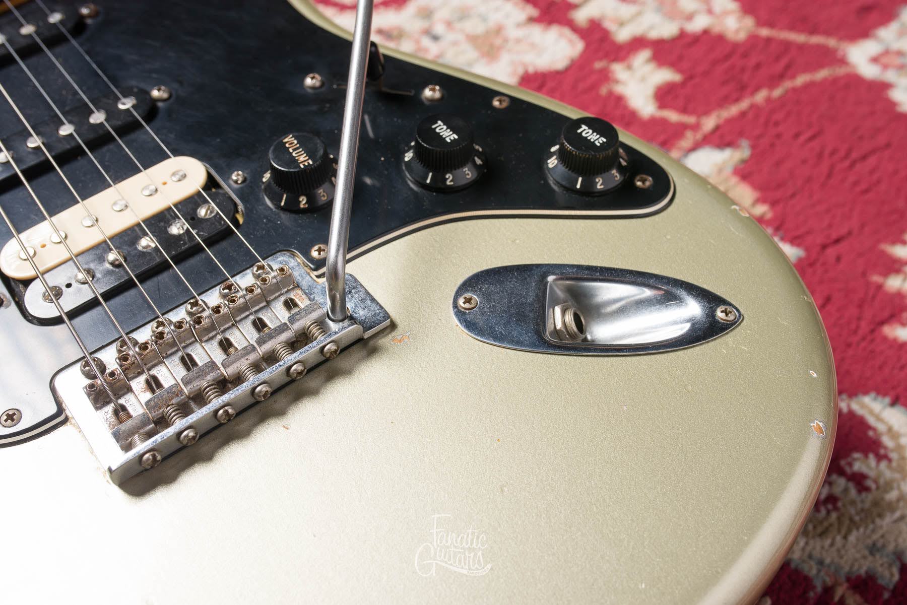 Fender Road Worn Player Stratocaster HSS - Inca SIlver #MX10197167 Second Hand