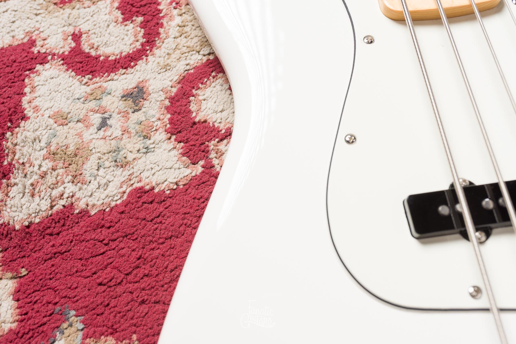 Fender Player Jazz Bass Pearl White #MX23120326 Segunda Mano