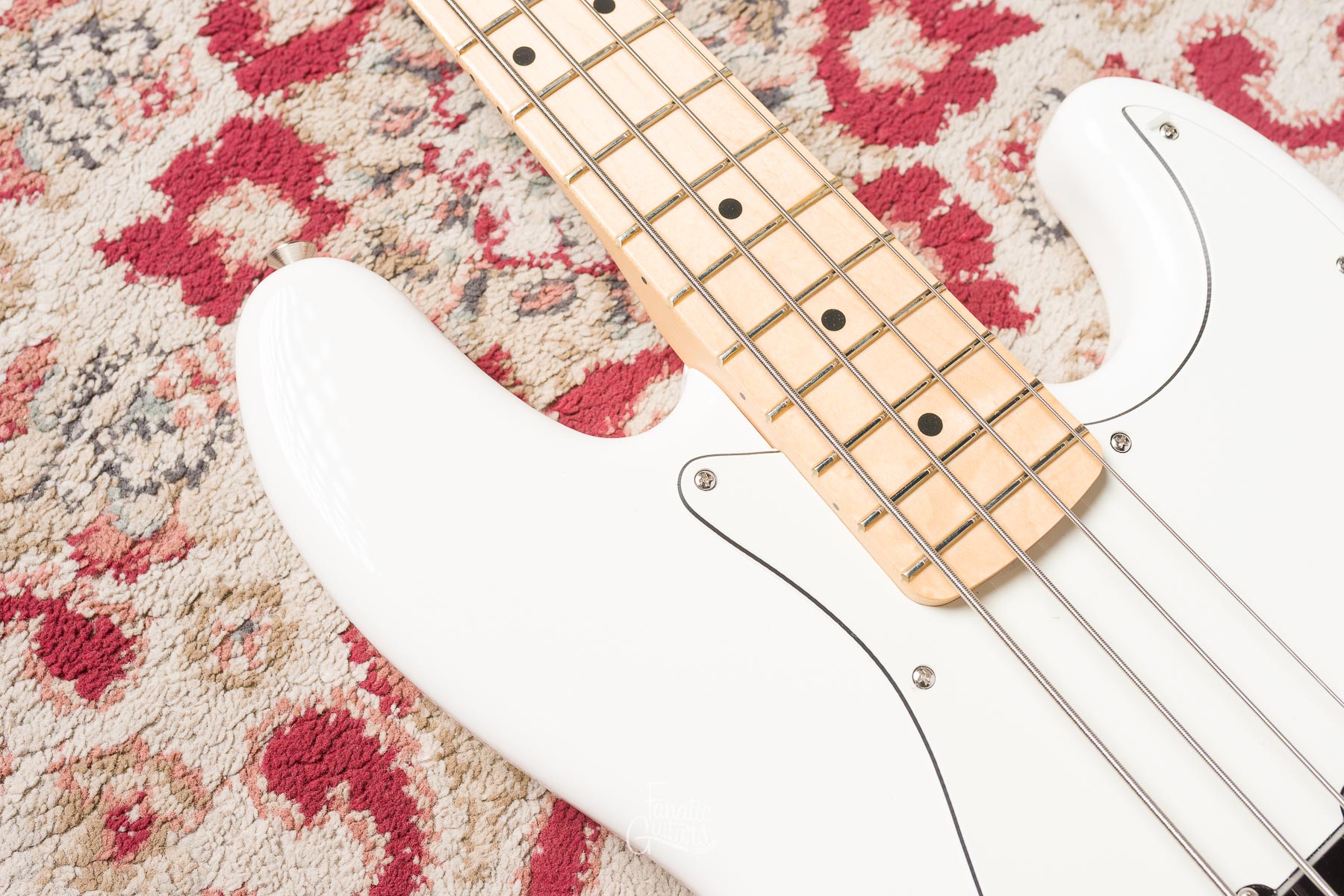 Fender Player Jazz Bass Pearl White #MX23120326 Segunda Mano