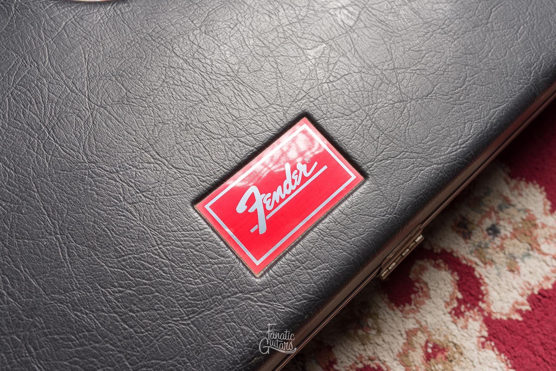 Fender Estuche Moldeado Red Label Segunda Mano