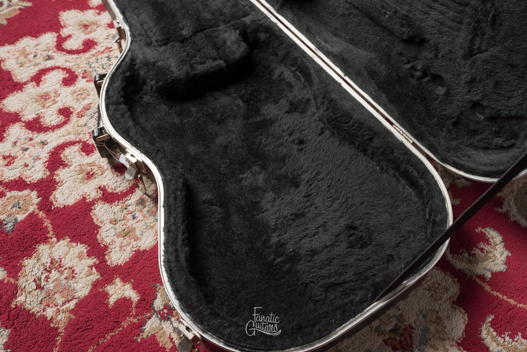 Fender Estuche Moldeado Red Label Segunda Mano