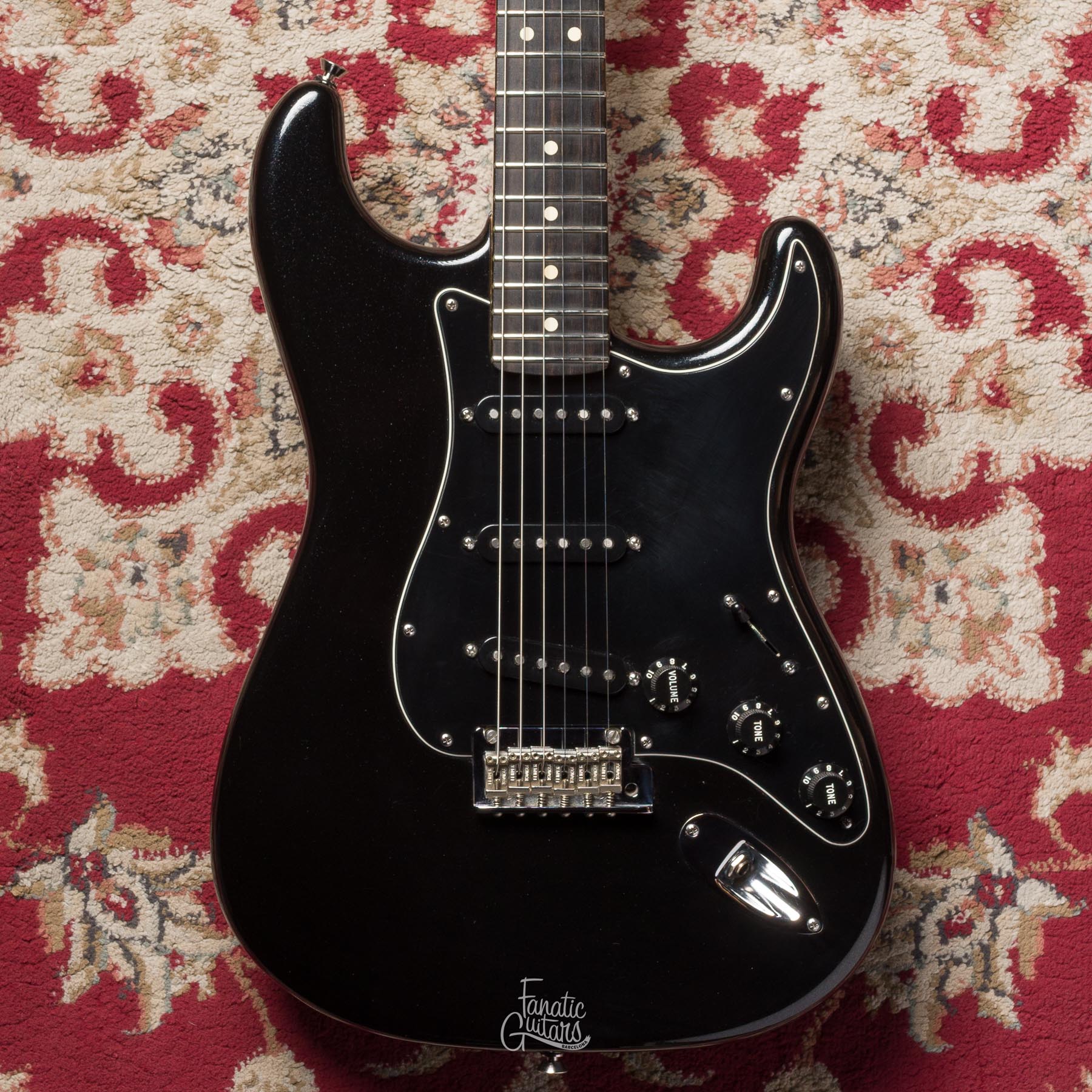 Fender American Standard Blackout Stratocaster - Mystic Black #US14104650 Segunda Mano