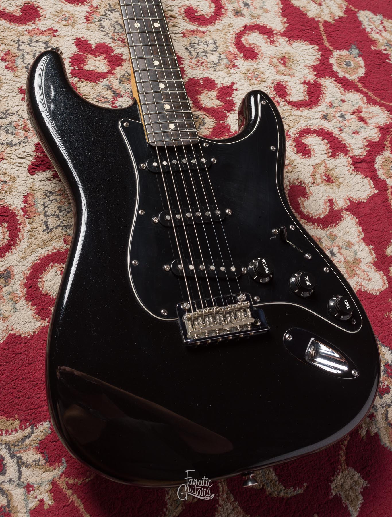 Fender American Standard Blackout Stratocaster - Mystic Black #US14104650 Segunda Mano