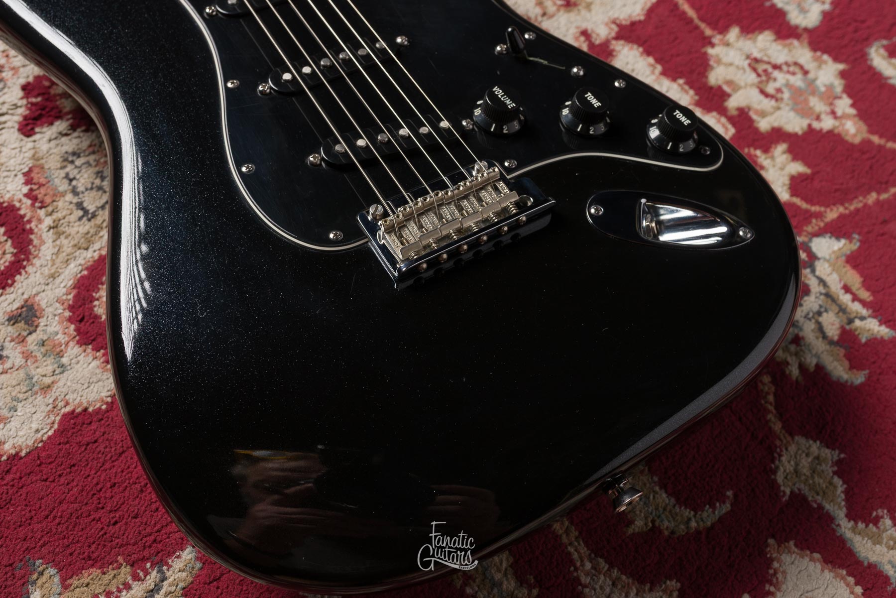 Fender American Standard Blackout Stratocaster - Mystic Black #US14104650 Segunda Mano