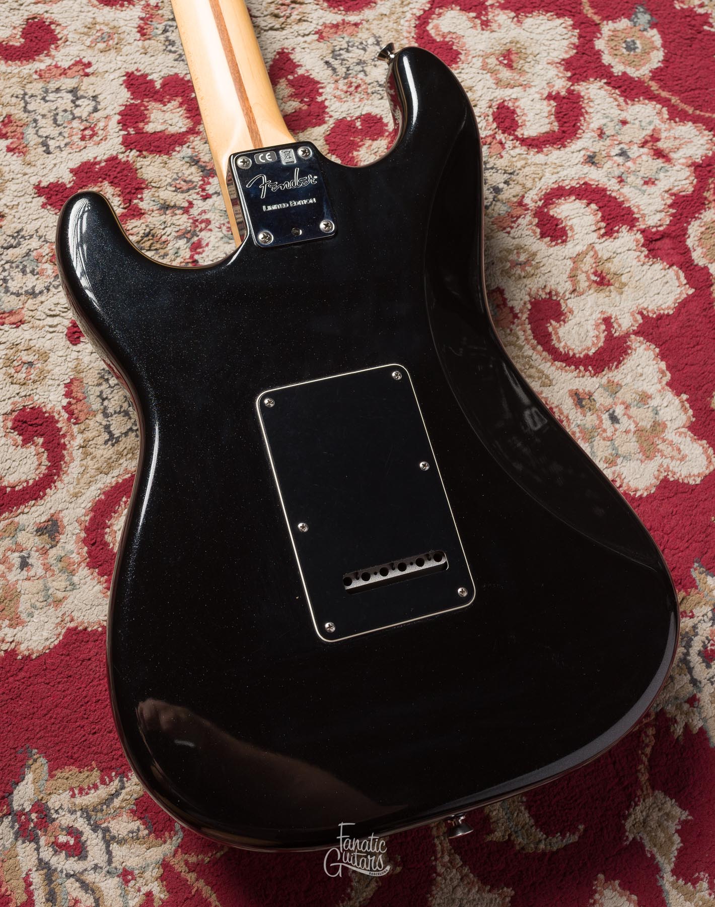 Fender American Standard Blackout Stratocaster - Mystic Black #US14104650 Segunda Mano