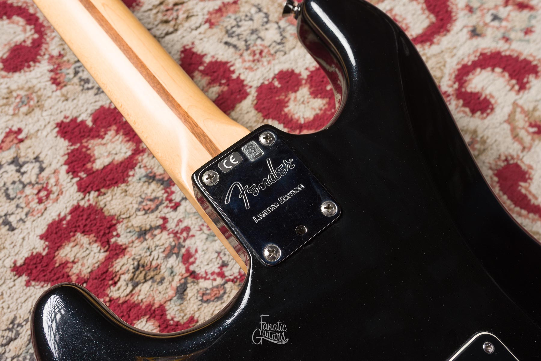 Fender American Standard Blackout Stratocaster - Mystic Black #US14104650 Segunda Mano