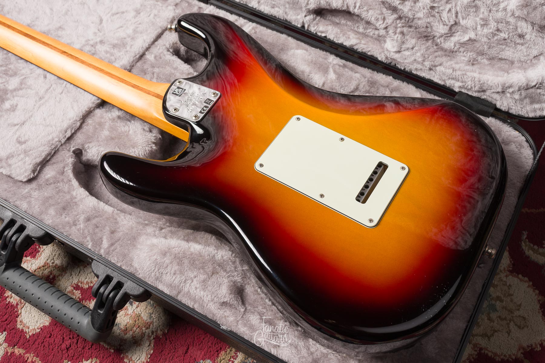 Fender American Ultra Stratocaster HSS - Ultraburst #US22062646 Second Hand