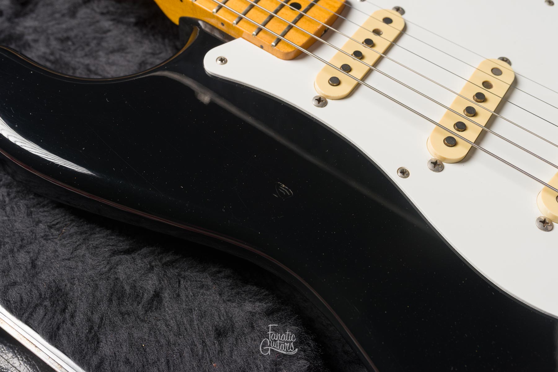 Fender Stratocaster Japan 2006 - Black #S062267 Second Hand