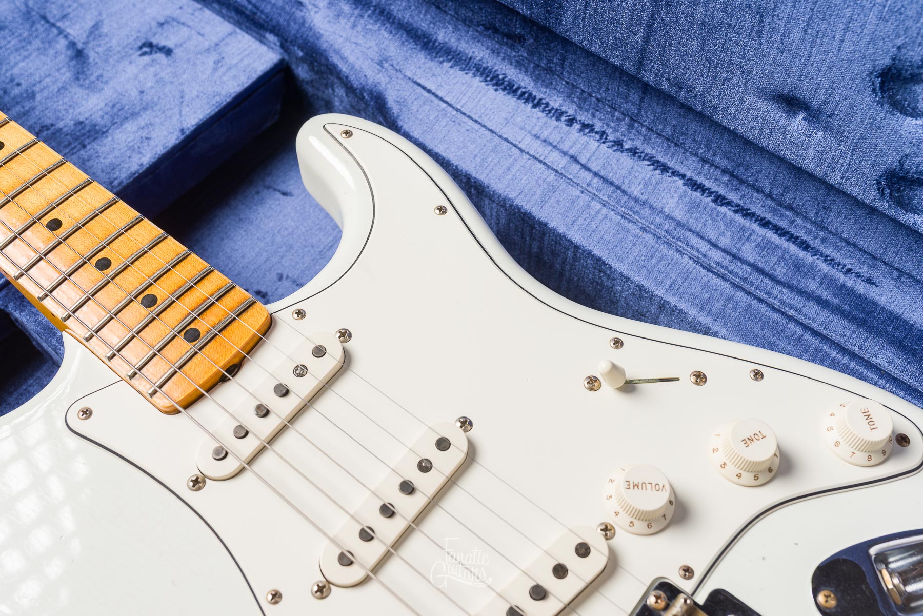 Fender Custom Shop LTD 69 Stratocaster Journeyman Relic - Olympic White #CZ563780 Second Hand