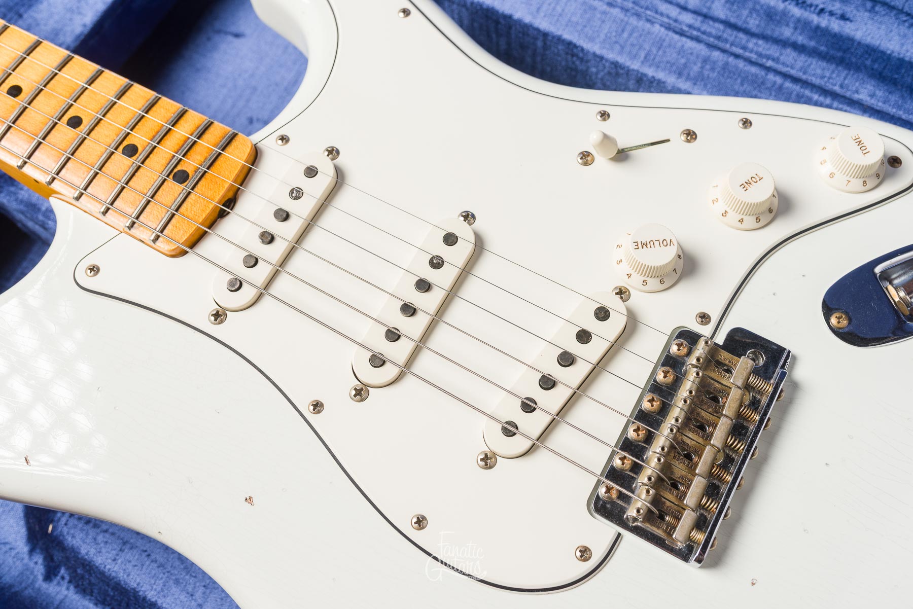 Fender Custom Shop LTD 69 Stratocaster Journeyman Relic - Olympic White #CZ563780 Second Hand