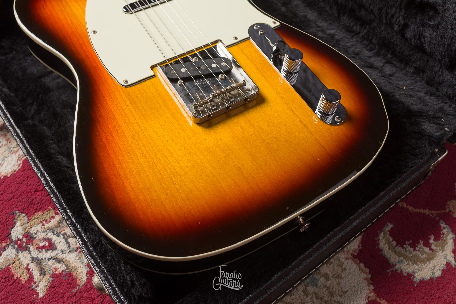 Fender Telecaster Custom MIJ - 3-Tone Sunburst #T026703 Second Hand