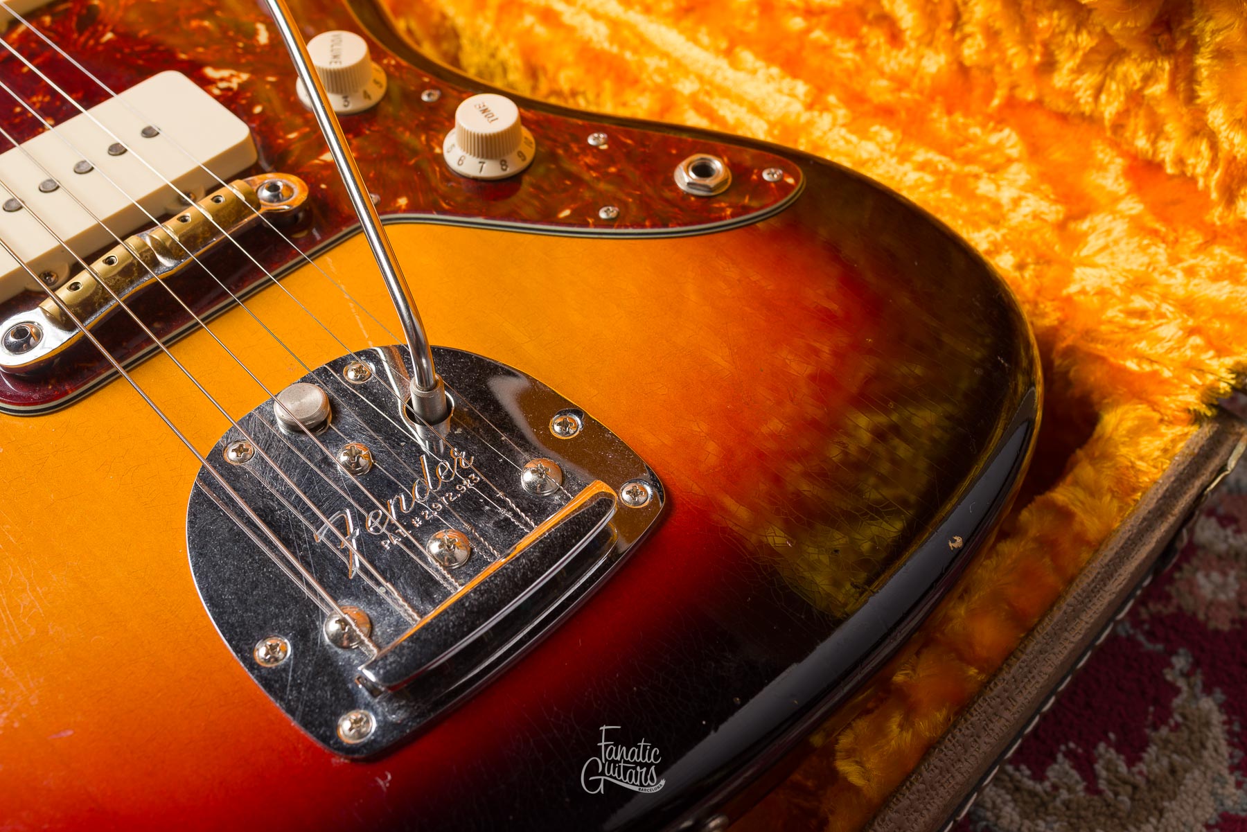 Fender Custom Shop Jazzmaster 62' LCC - 3-Tone Sunburst #R89079 Segunda Mano