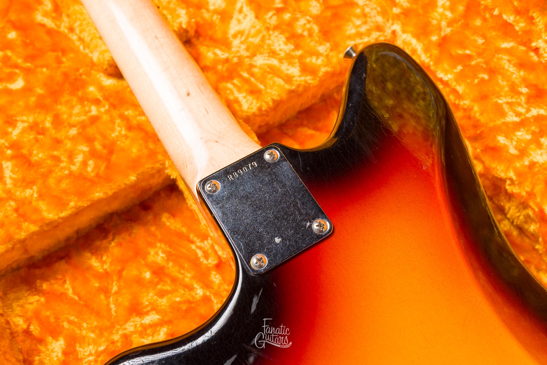 Fender Custom Shop Jazzmaster 62' LCC - 3-Tone Sunburst #R89079 Segunda Mano