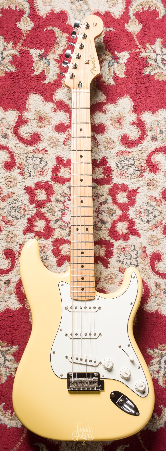 Fender Player Stratocaster - Buttercream #MX20103617 Second Hand