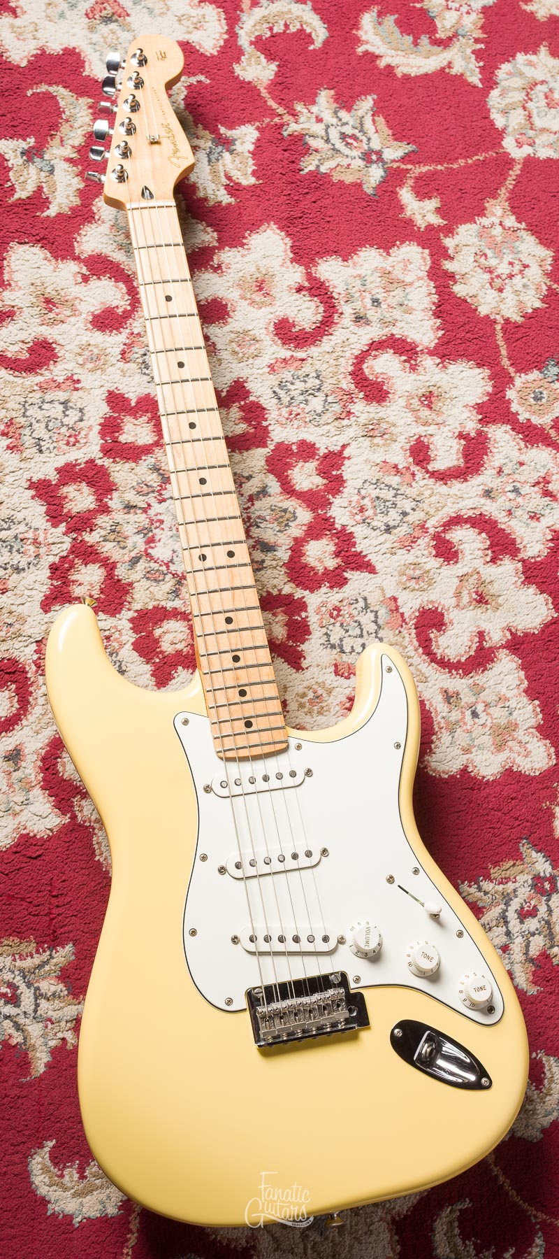Fender Player Stratocaster - Buttercream #MX20103617 Second Hand