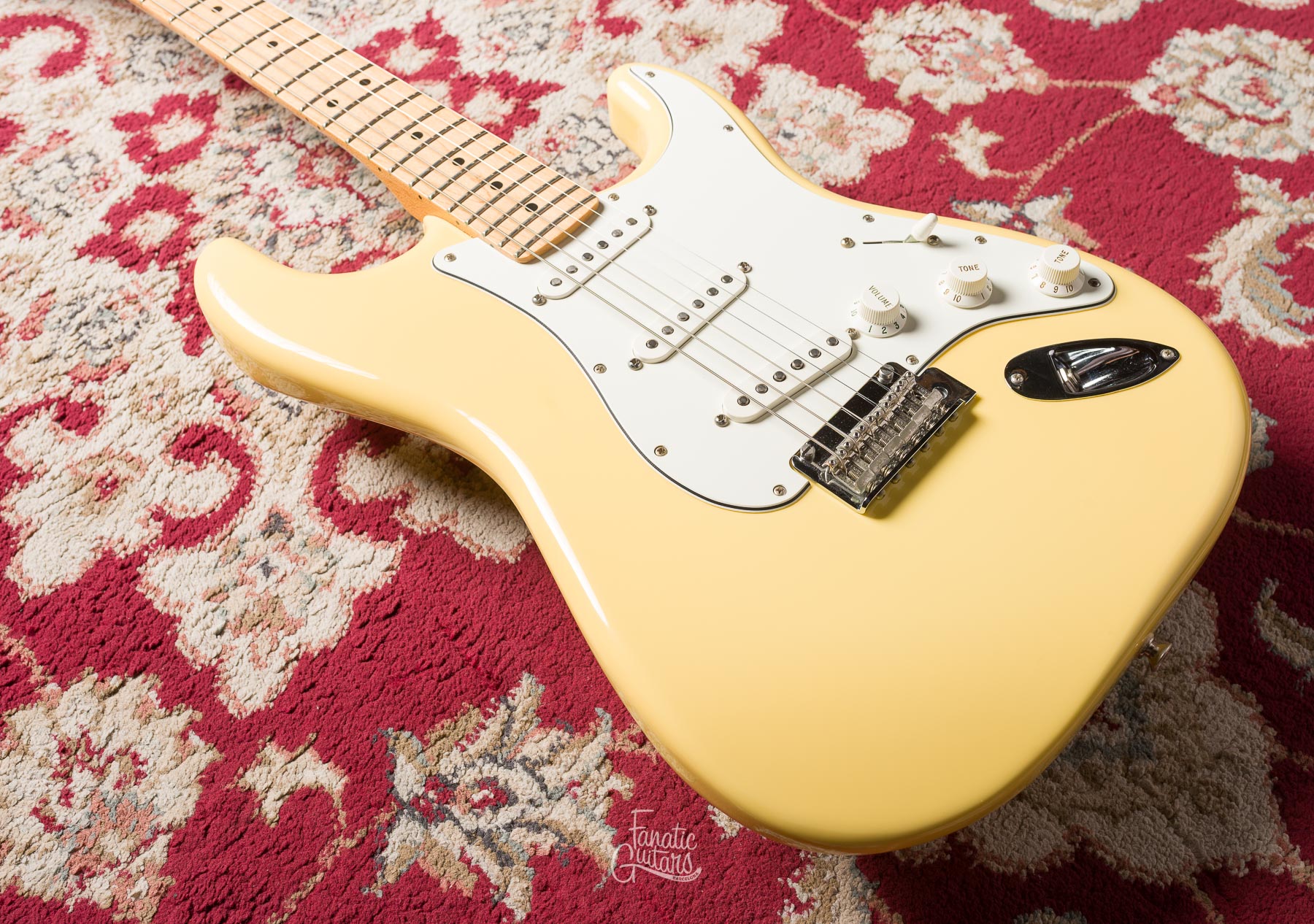 Fender Player Stratocaster - Buttercream #MX20103617 Second Hand