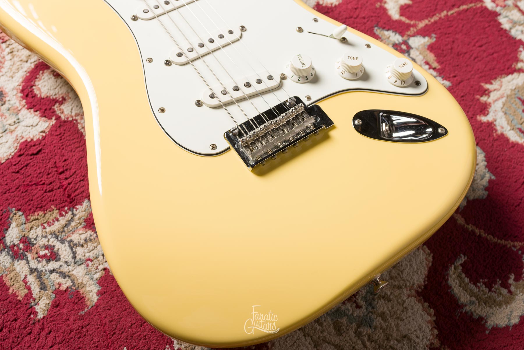 Fender Player Stratocaster - Buttercream #MX20103617 Second Hand
