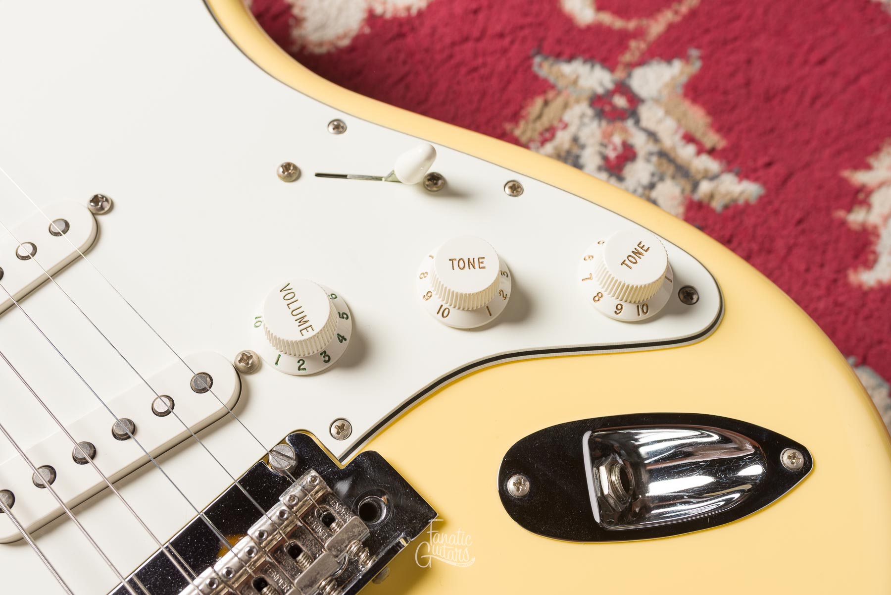 Fender Player Stratocaster - Buttercream #MX20103617 Second Hand