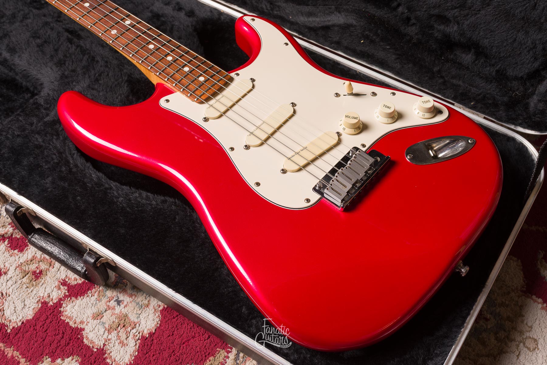 Fender Deluxe Stratocaster Plus 1991 - Red #N1010855 Segunda Mano