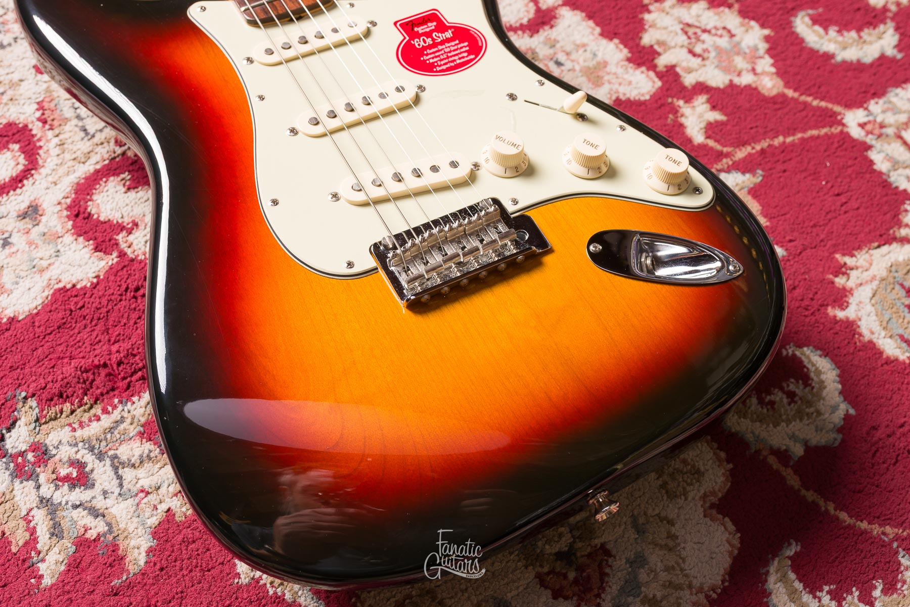 Fender Classic Player '60s Stratocaster - 3-Color Sunburst #MZ7017045 Second Hand