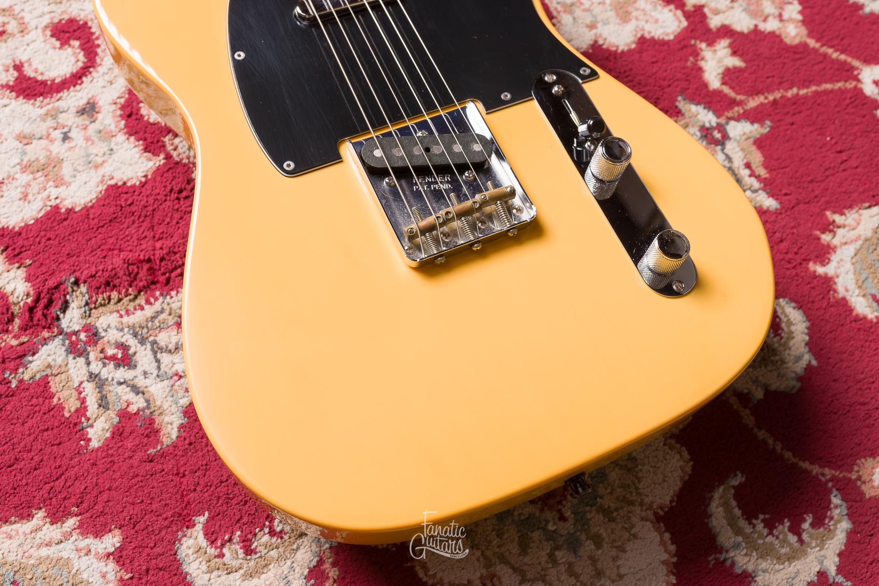 Fender Classic Player Baja Telecaster - Blonde #MX13448449 Segunda Mano