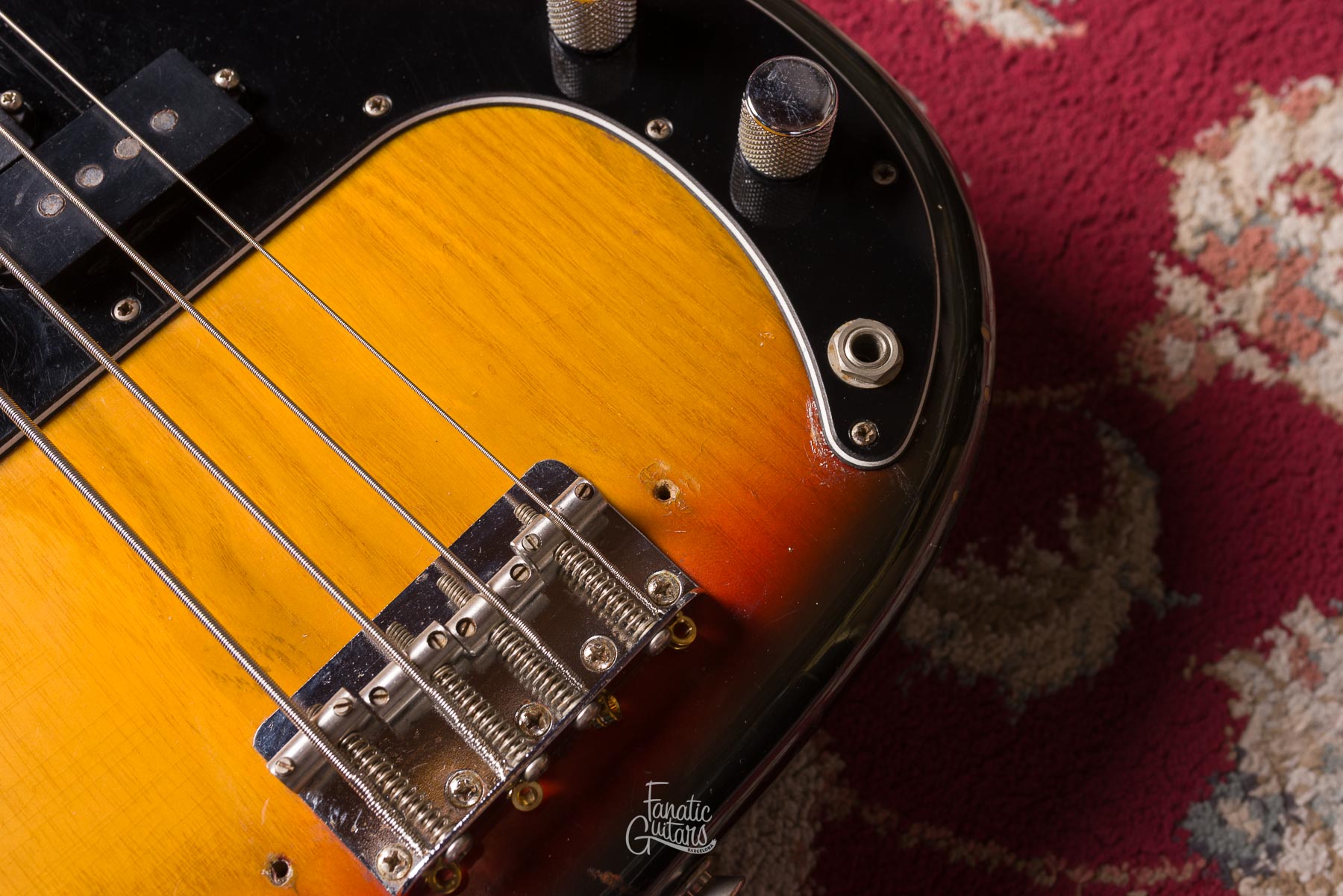 Fender Precision Bass 1975 - Sunburst #626430 Second Hand