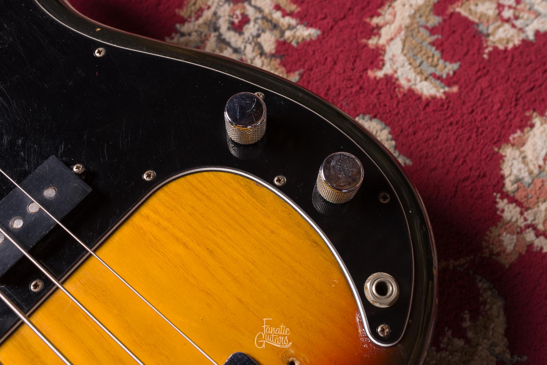 Fender Precision Bass 1975 - Sunburst #626430 Second Hand