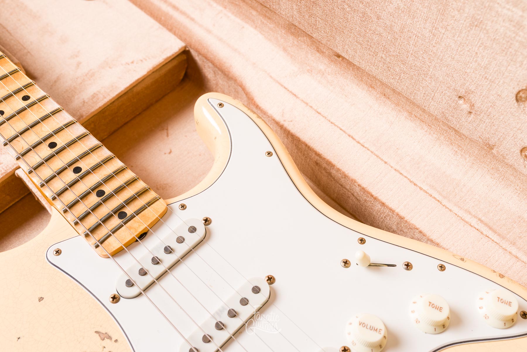 Fender Custom Shop Yngwie Malmsteen Stratocaster - Vintage White Heavy Relic