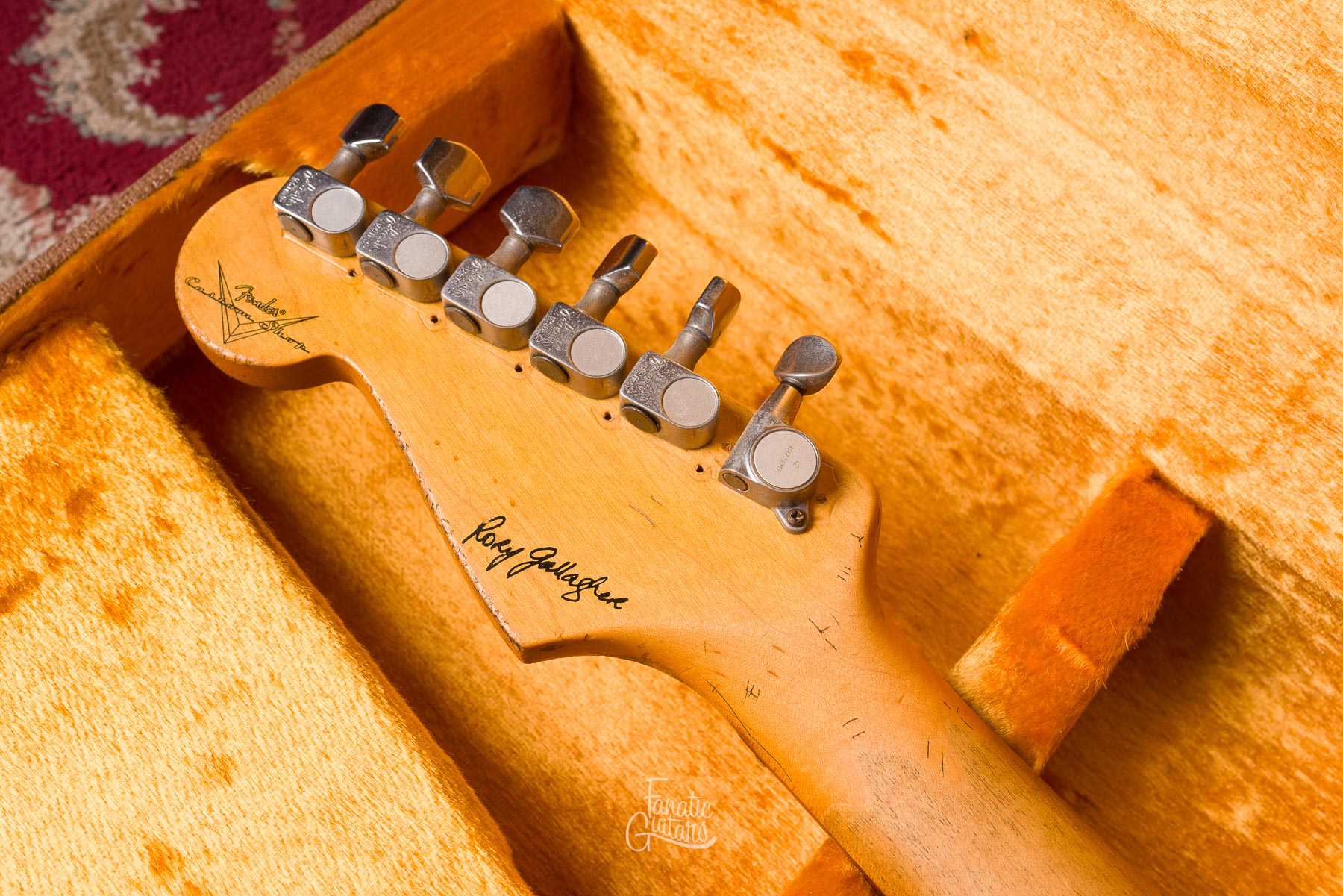 Fender Custom Shop Rory Gallagher Signature Stratocaster Relic - 3-Color Sunburst #R20758 Segunda Mano