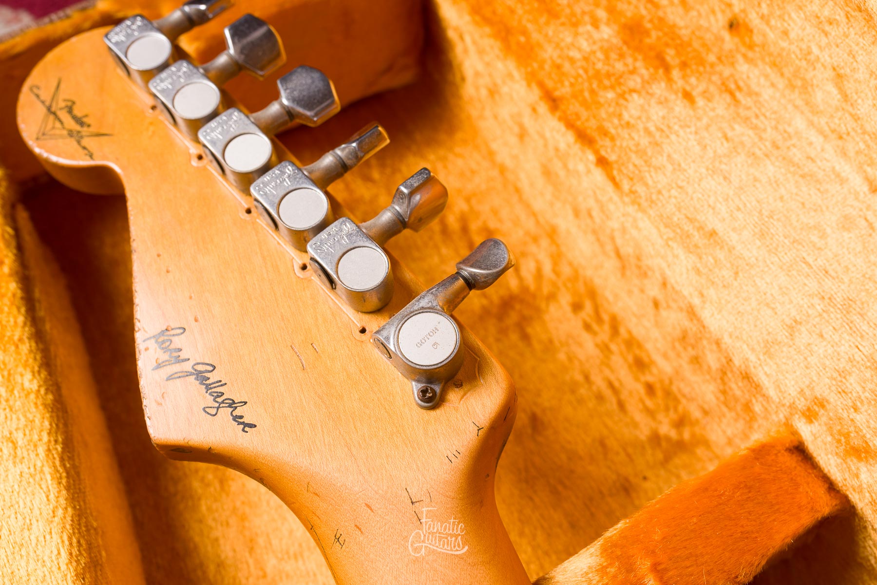 Fender Custom Shop Rory Gallagher Signature Stratocaster Relic - 3-Color Sunburst #R20758 Segunda Mano