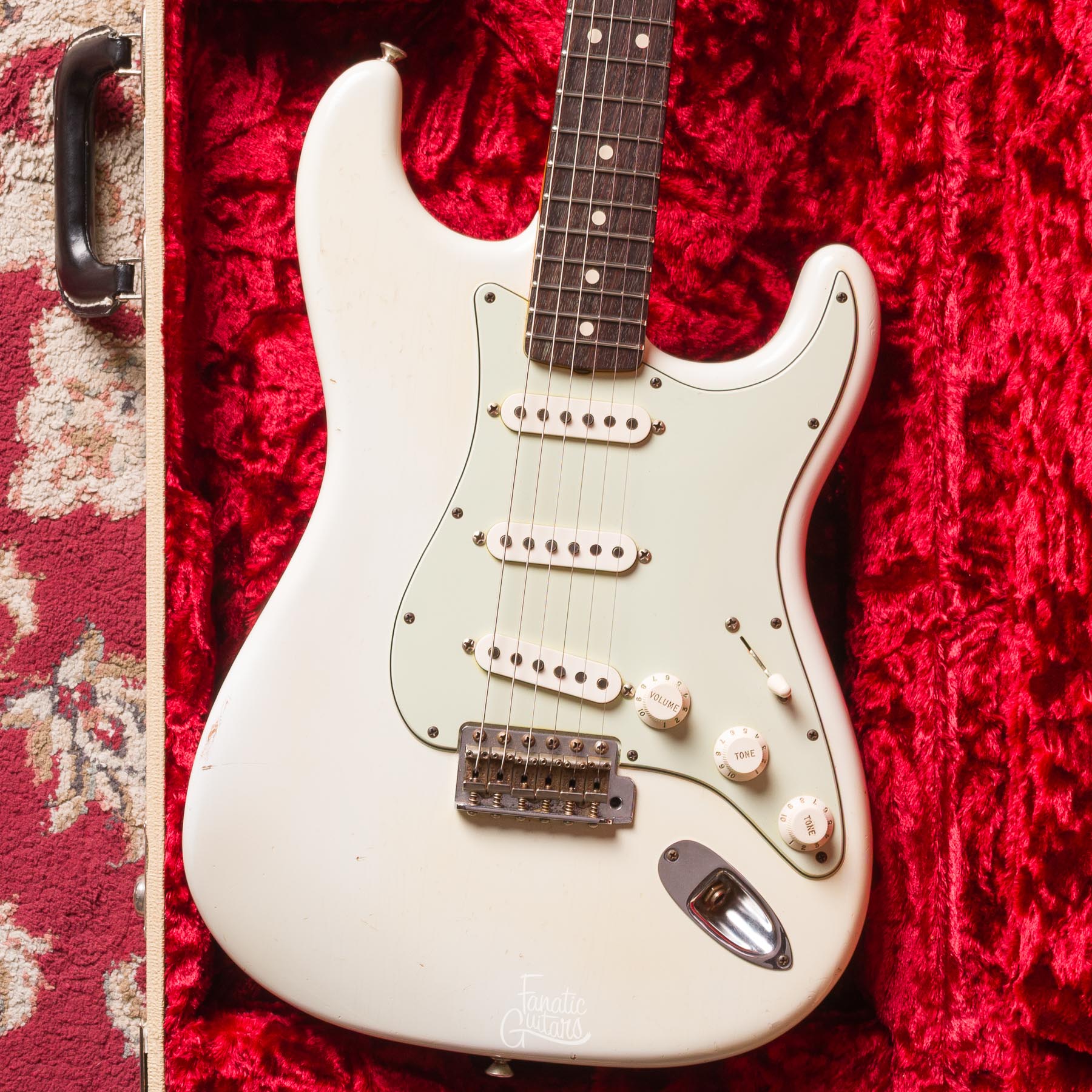 Fender Custom Shop 63 Stratocaster Relic - Olympic White #R66311 Segunda Mano