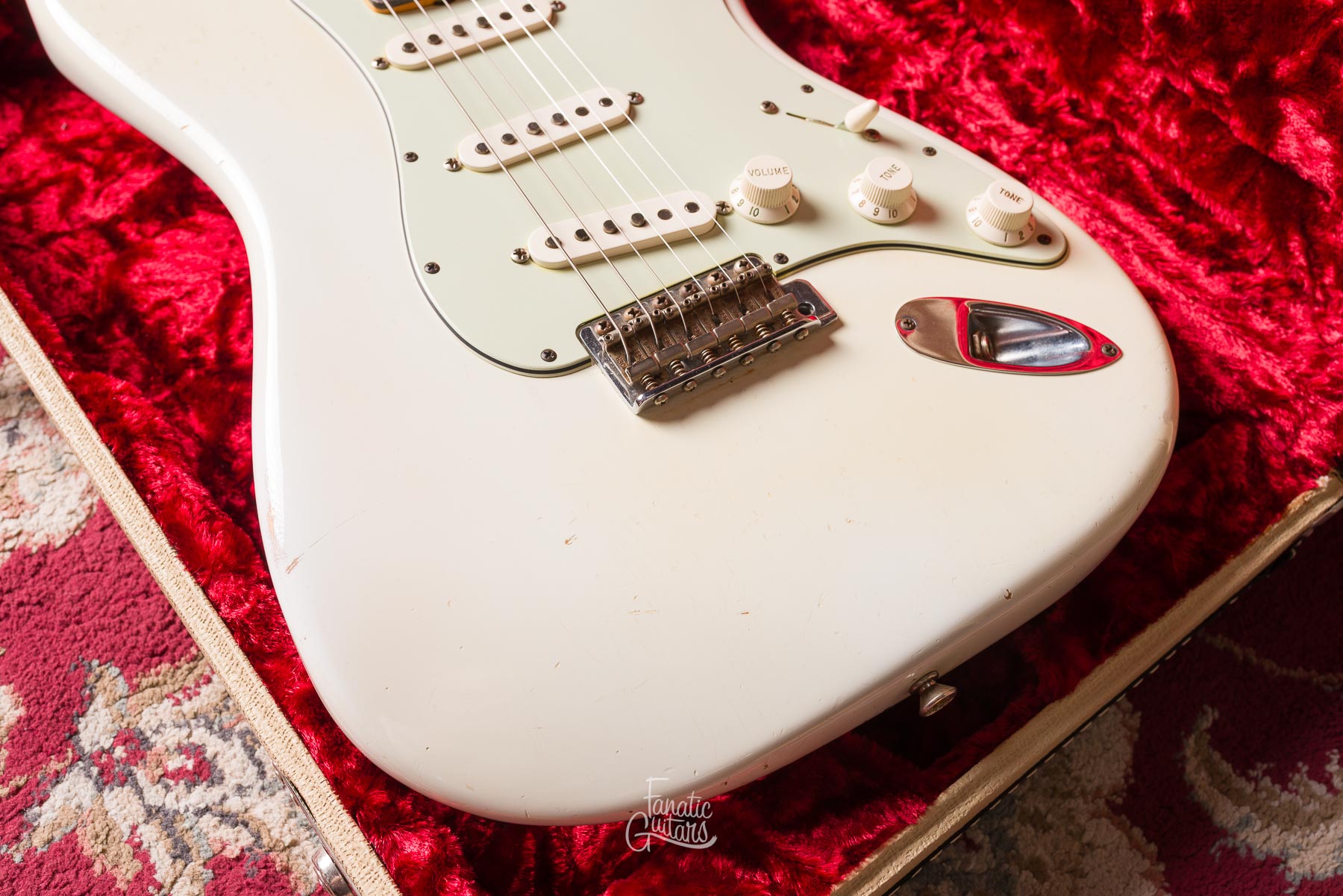 Fender Custom Shop 63 Stratocaster Relic - Olympic White #R66311 Segunda Mano