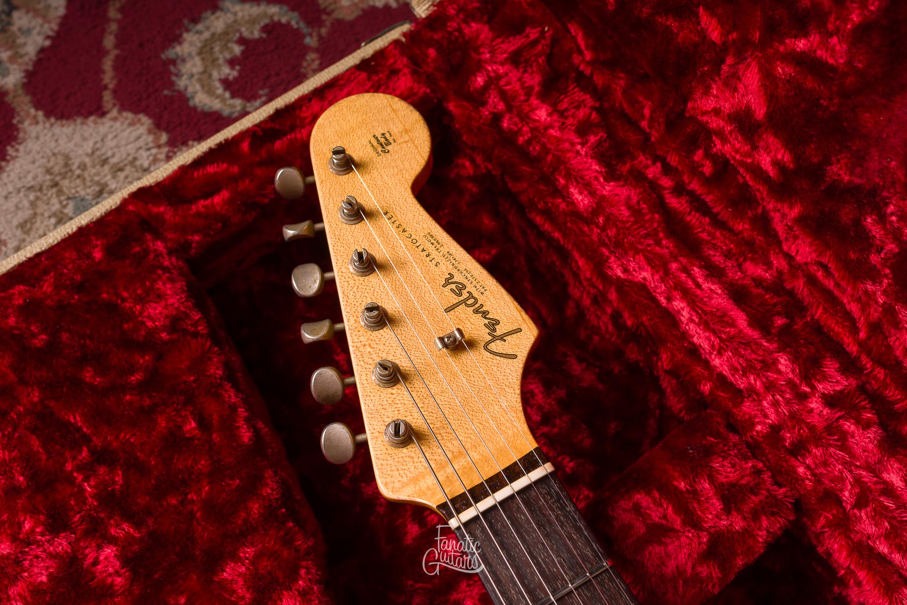 Fender Custom Shop 63 Stratocaster Relic - Olympic White #R66311 Segunda Mano