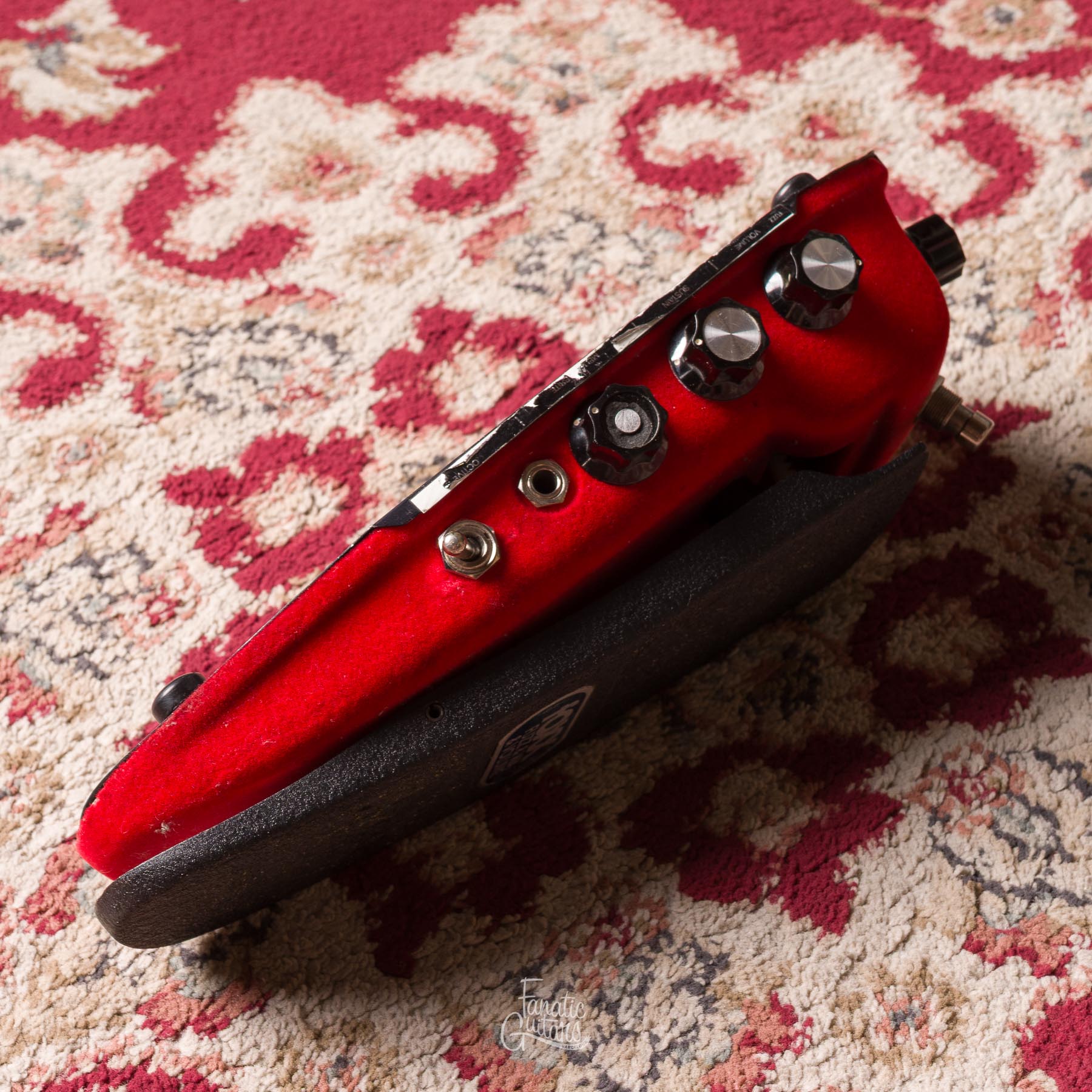Foxx Fuzz & Wa & Volume #11356 Segunda Mano