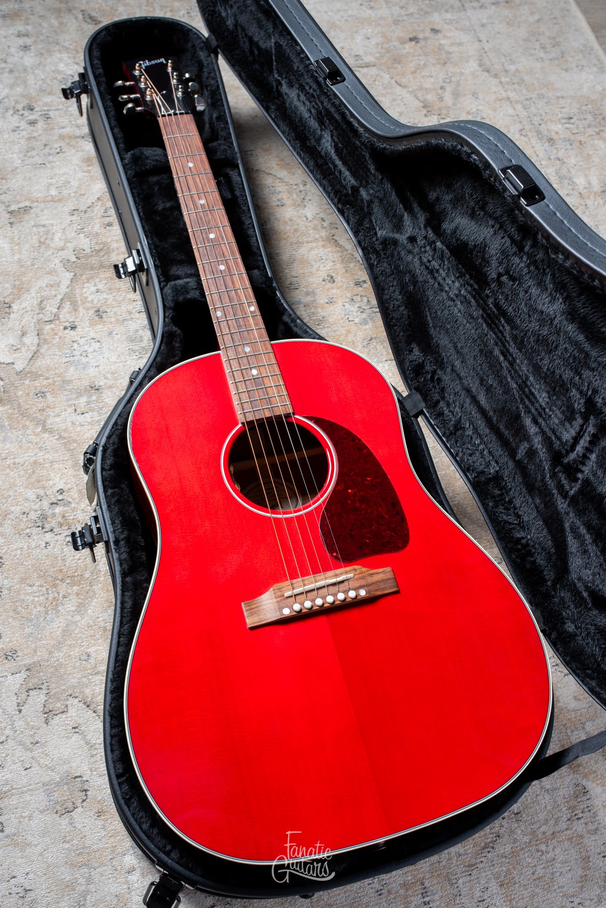 Gibson J-45 Standard - Cherry