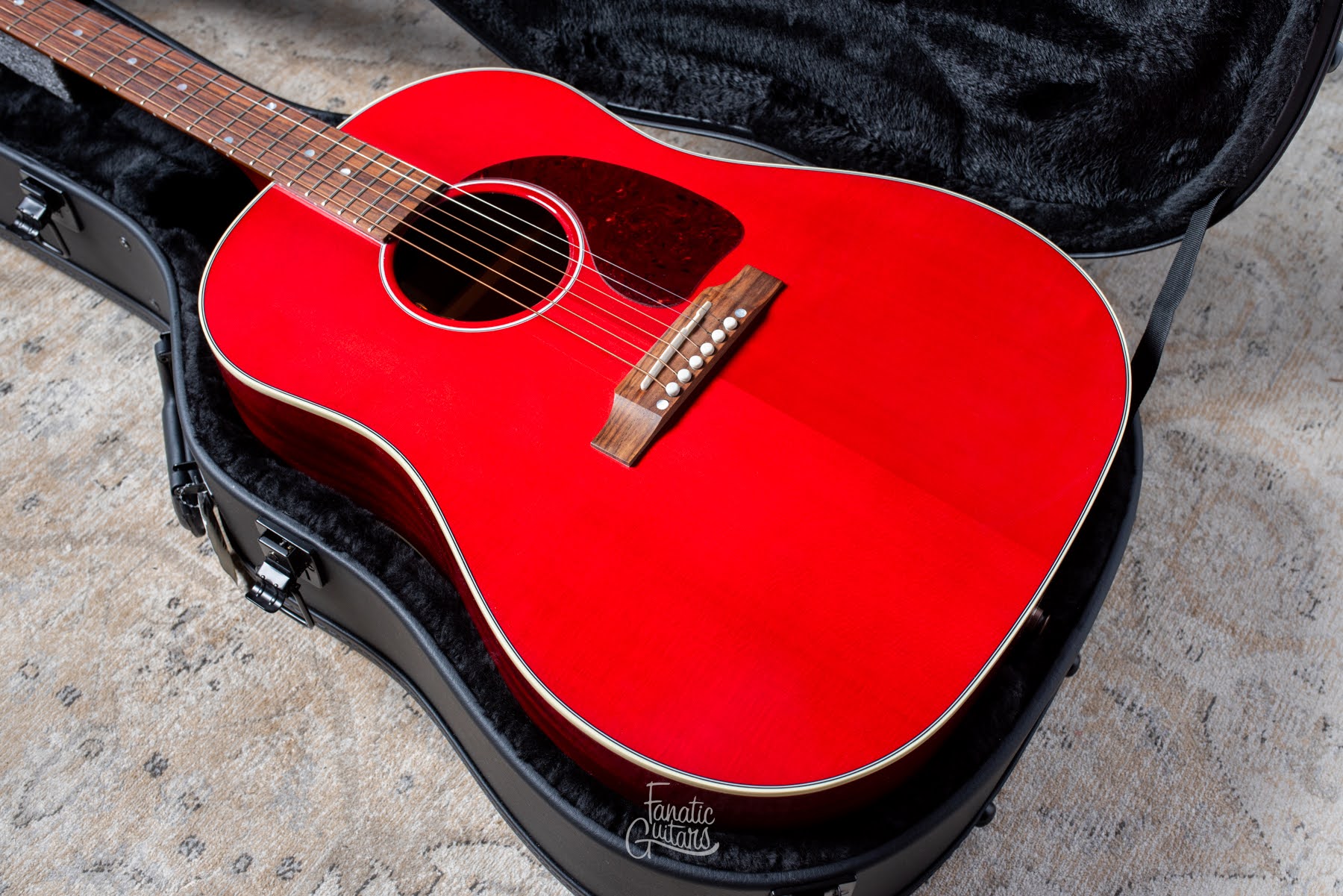 Gibson J-45 Standard - Cherry
