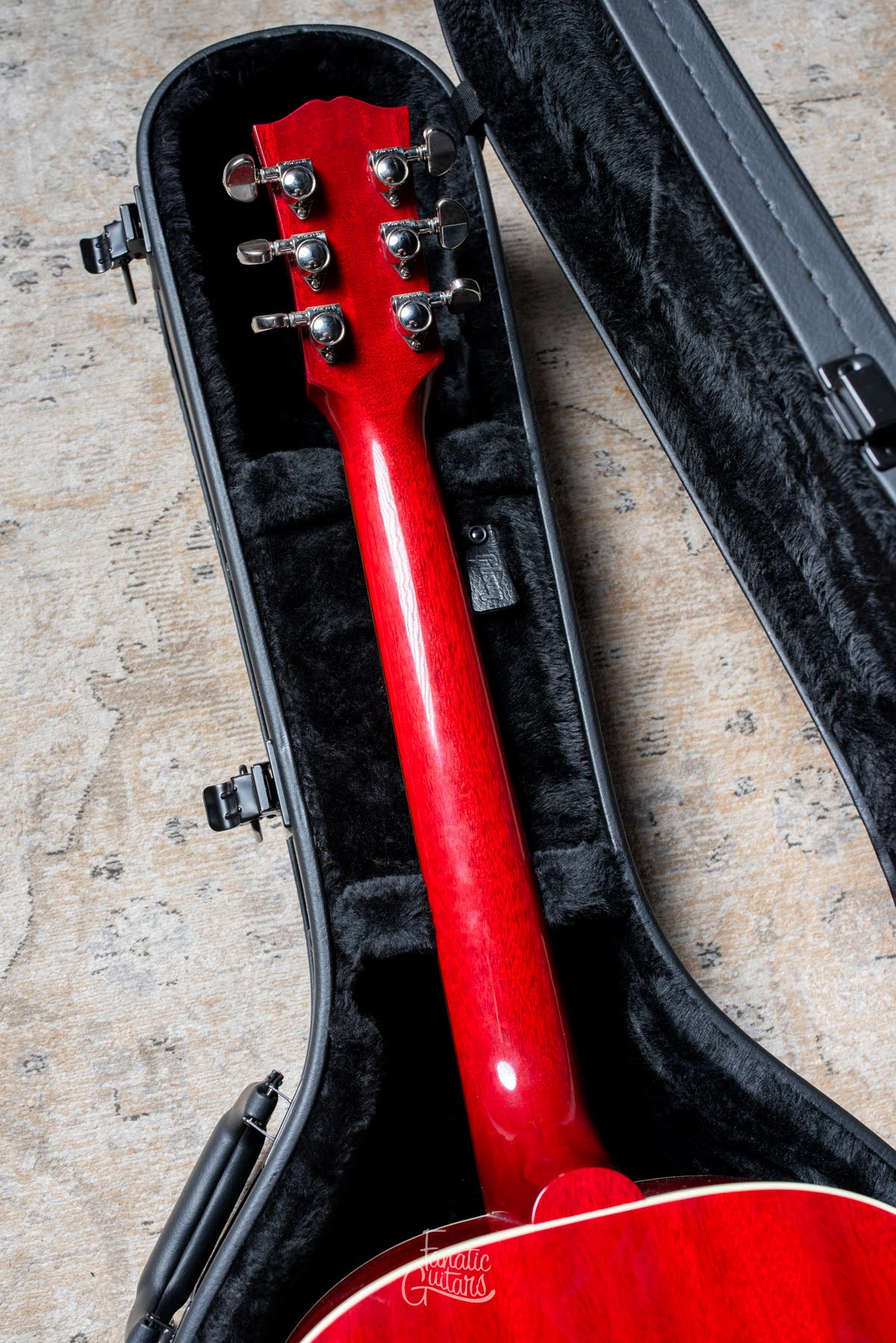 Gibson J-45 Standard - Cherry