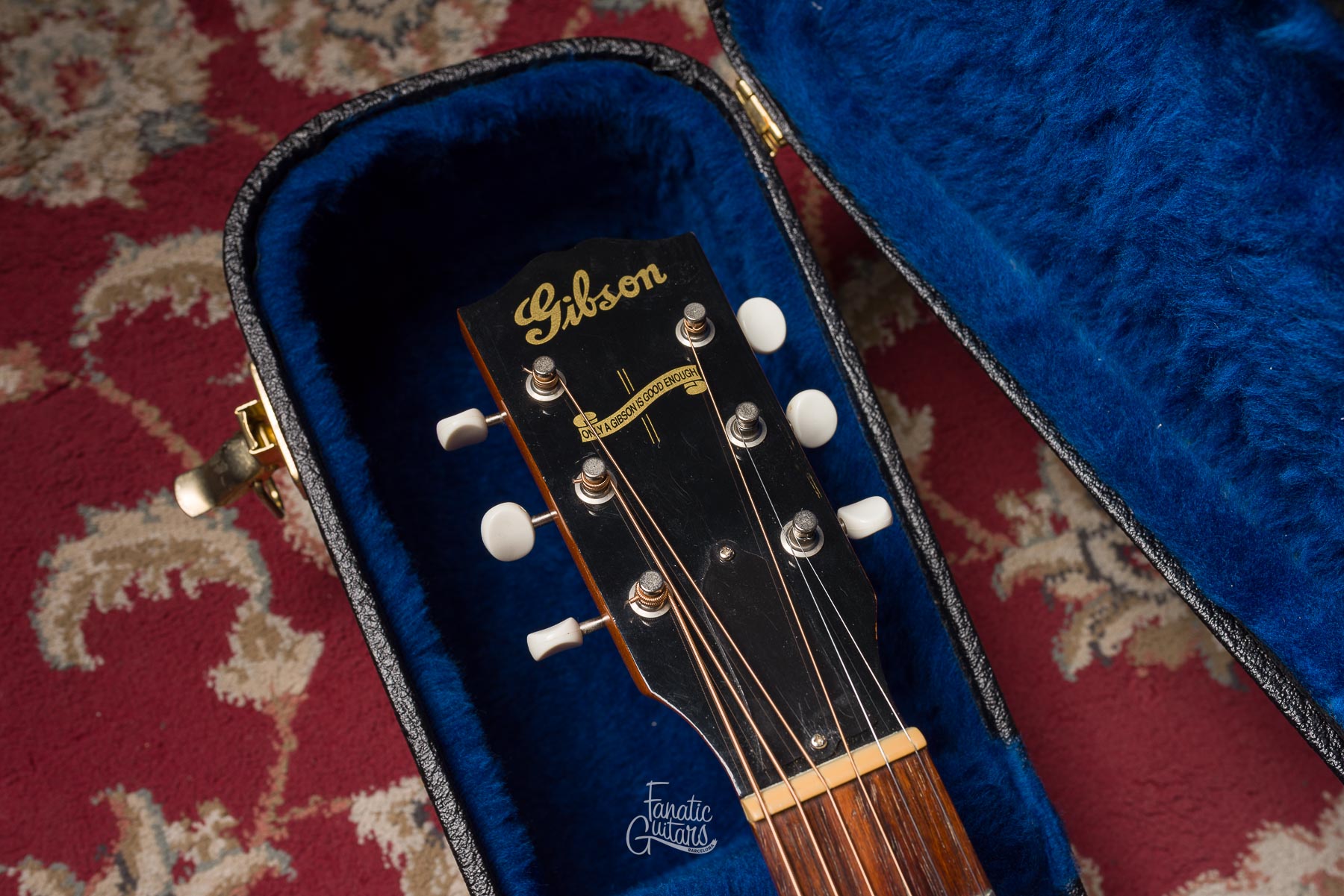Gibson J-35 Banner Reissue 2013 - Antique Natural #10953034 Second Hand