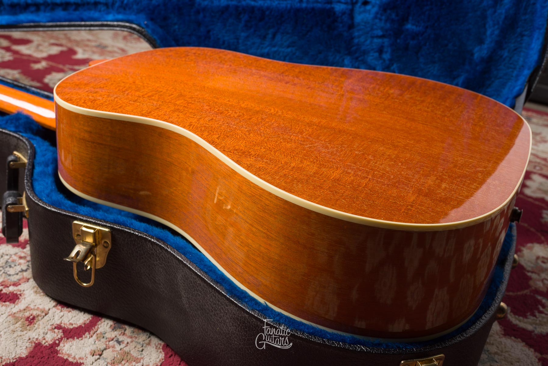 Gibson J-35 Banner Reissue 2013 - Antique Natural #10953034 Second Hand
