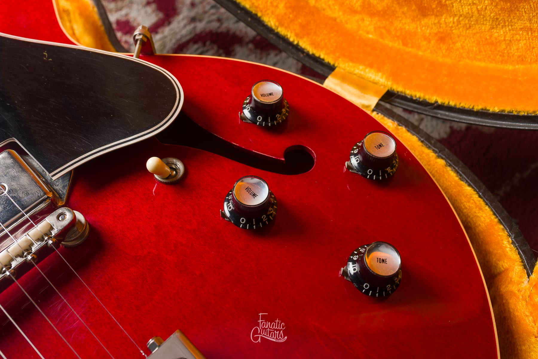 Gibson ES-330 TDC 1964 - Cherry #181572 Segunda Mano