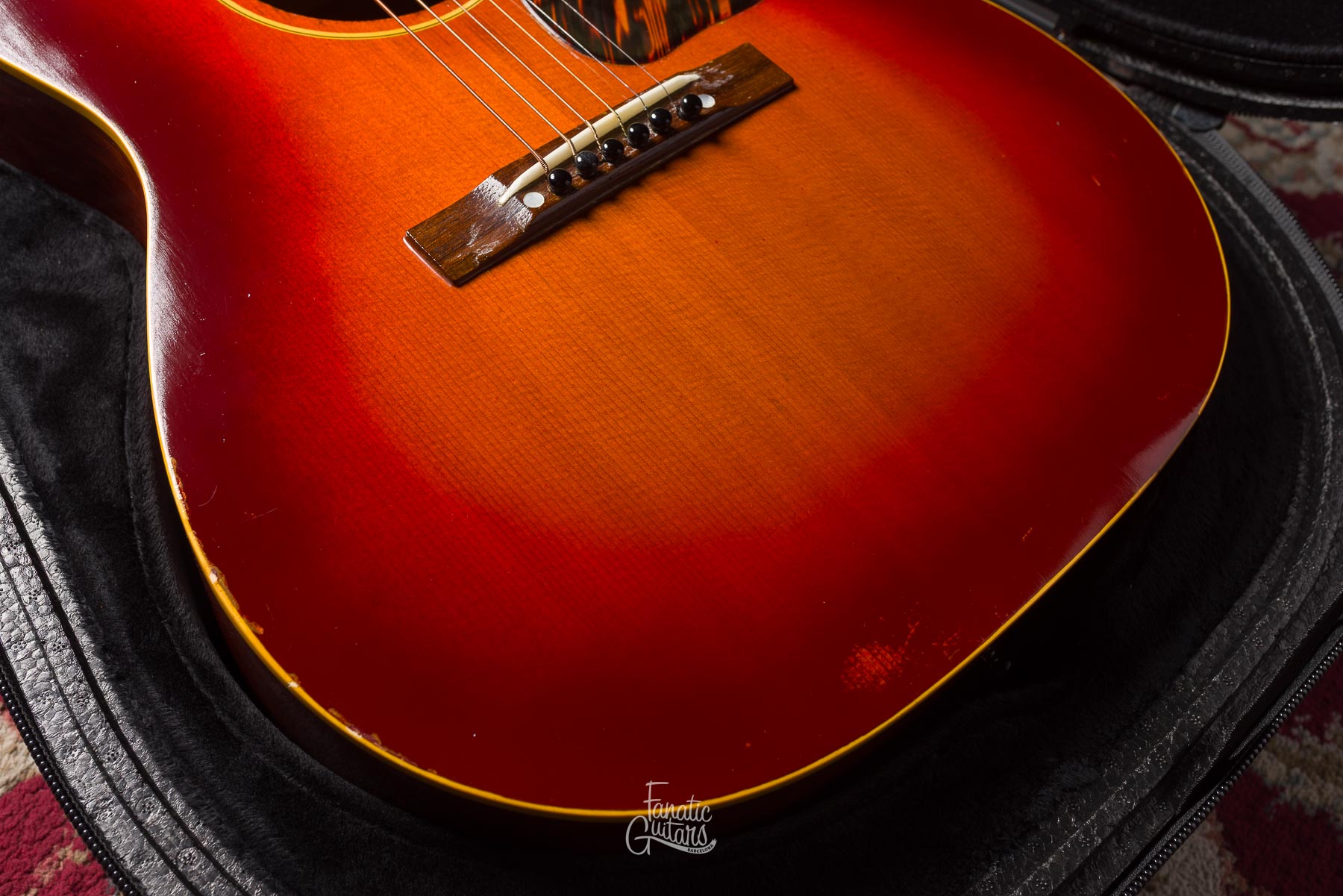 Gibson LG-1 1951 - Sunburst #6563 Segunda Mano